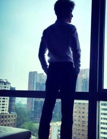 男明星翘臀背后的魅力故事揭秘